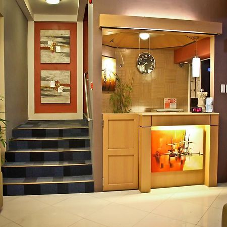 ลา กลอเรียเรสซิเดนซ์อินน์ Cebu ภายนอก รูปภาพ